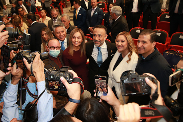 Fernando Flores, rinde su Tercer Informe ante “Ciudadanos Gobernando” en Metepec