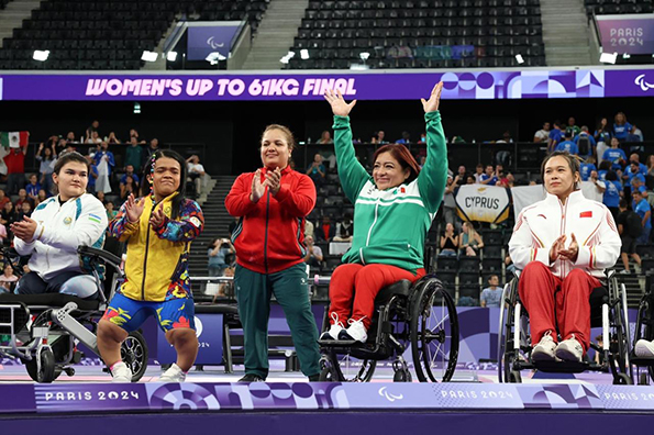 Amalia Pérez, la mejor exponte del año en powerlifting