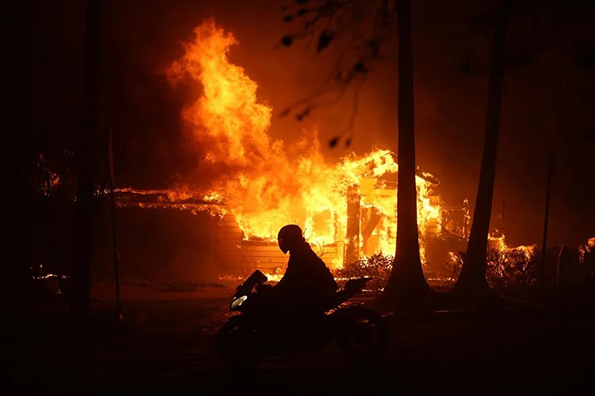 Incendio en los Ángeles, genera emergencia sanitaria