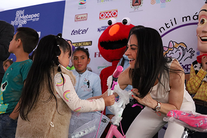 Metepec festeja a la Niñez con la kermes más grande de México