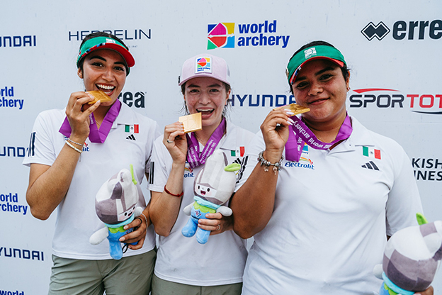 Equipo femenil de Arco, obtiene histórico triunfo en mundial de Corea