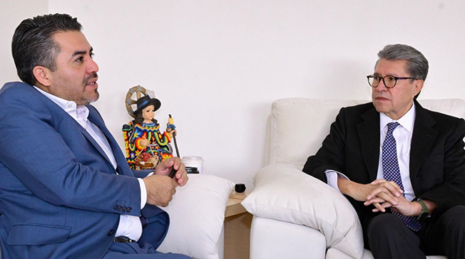 Cárcel contra “huachicol”, previstas en iniciativas a la Ley de Aguas: Monreal