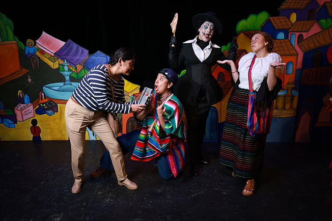 Compañía Universitaria de Teatro cierra 2025 con cuatro puestas en escena