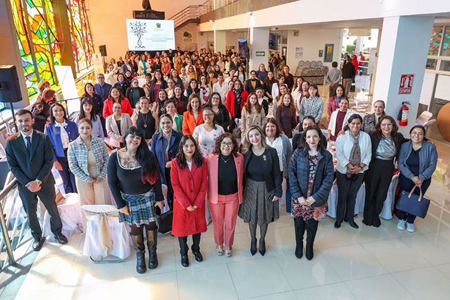 Inminente transformación Universitaria, llegará a buen puerto: Paty Zarza