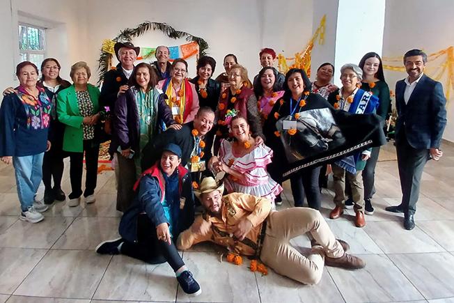 Lectura y poesía de la Academia Nacional e Internacional de la Poesía sede Toluca