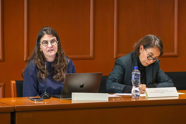 Las personas importan más que las cosas, afirmó en la UAEMéx Alexandra Haas, directora ejecutiva de OXFAM México