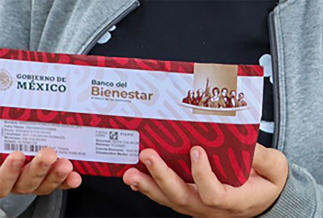 Acusan condicionamiento de becas de aprovechamiento a la renuncia de ayuda federal