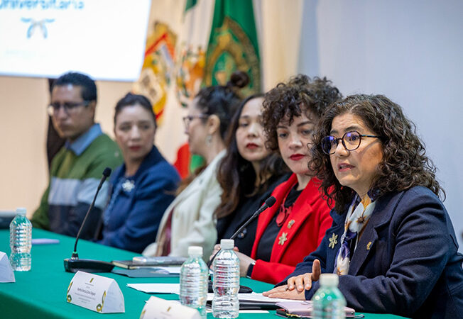 Gratuidad en UAEMéx, responsable y gradual: Rectora