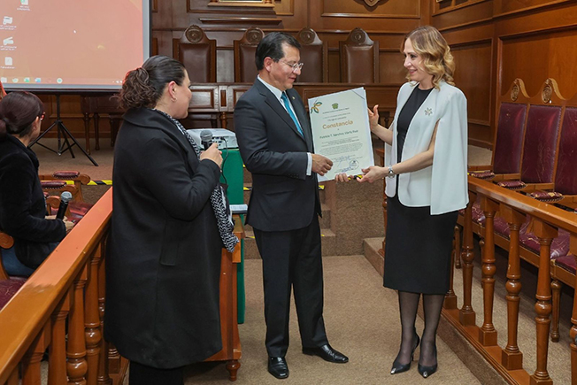 Inaugura UAEMéx, programa permanente de Capacitación Jurídica