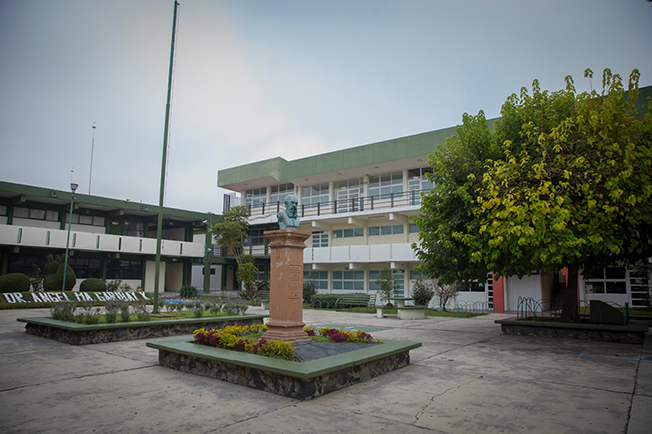 Habrá gratuidad de Antologías en todas las preparatorias de la UAEMéx