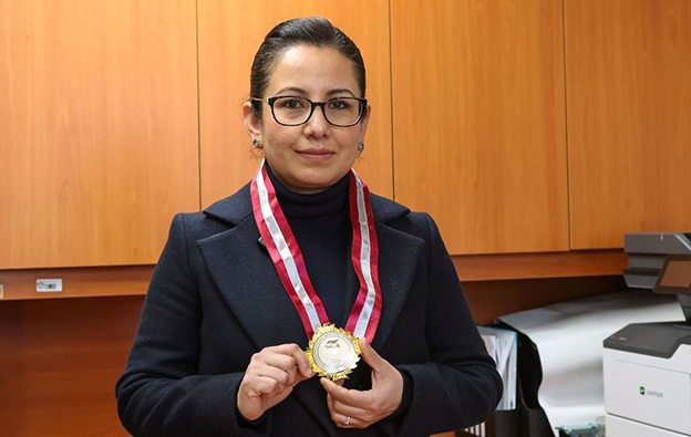 “Honoris Causa” por excelencia educativa a docente de la UAEMéx