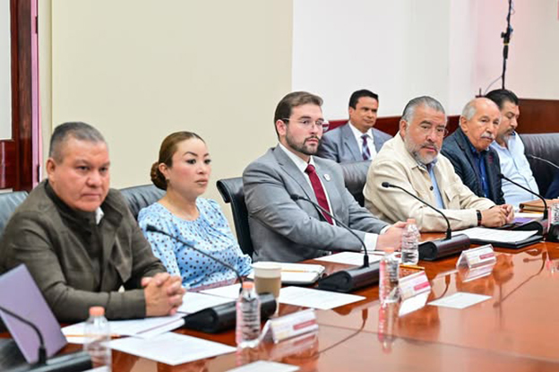 Atienden fallas eléctricas en Nicolás Romero. Se conectarán con Tepeji del Río