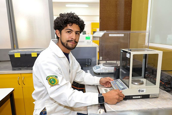 Análisis de la huella de carbono en UAEMéx, referente de estrategia ambiental