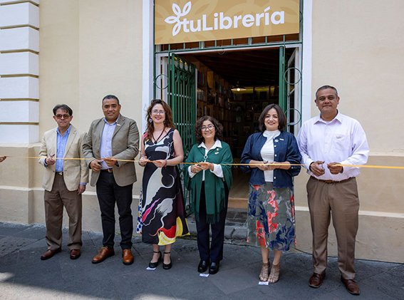 Librería Universitaria se consolida como espacio abierto al conocimiento