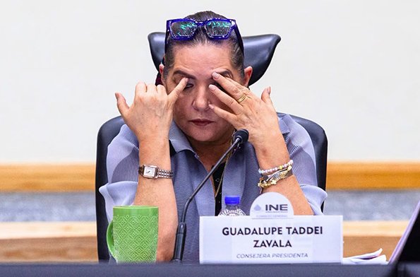 Presentará Taddei este lunes, renuncia a presidencia del INE